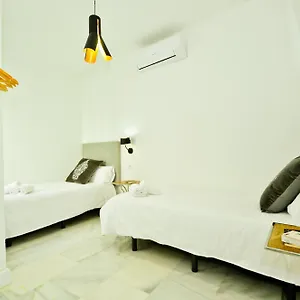 Ninesuites Apartment Sevilla